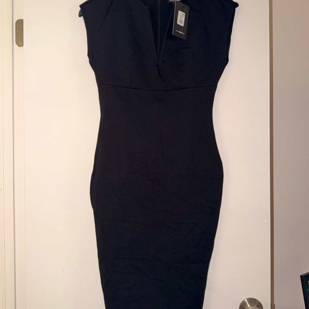 Fashion Nova ‘CEO Moves’ Midi dress